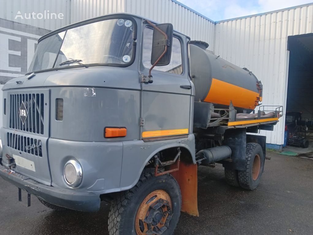 camião-tanque IFA W 50 LA , 4X4 , Watertank