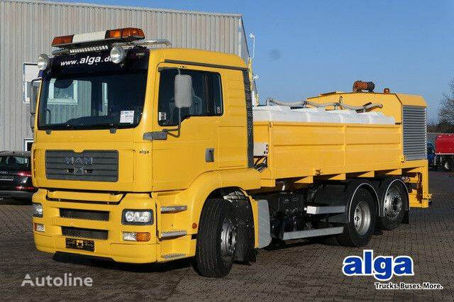 автоцистерна MAN 26.413/6x2/4x 2000 ltr. Tanks/Deutz Motor