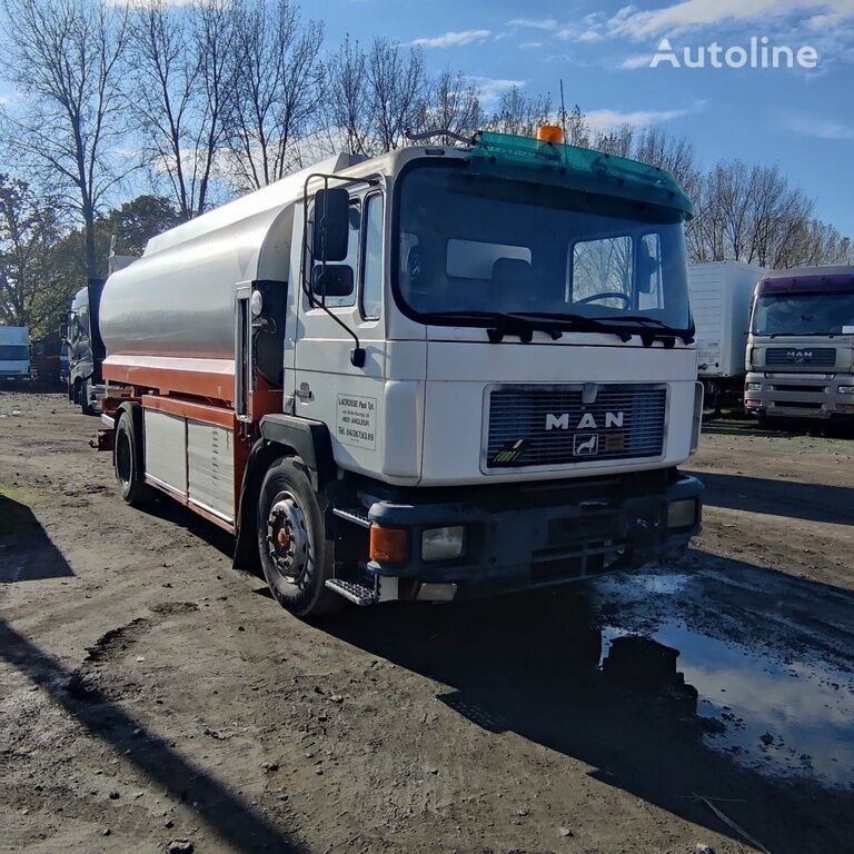 MAN 322 tanker truck