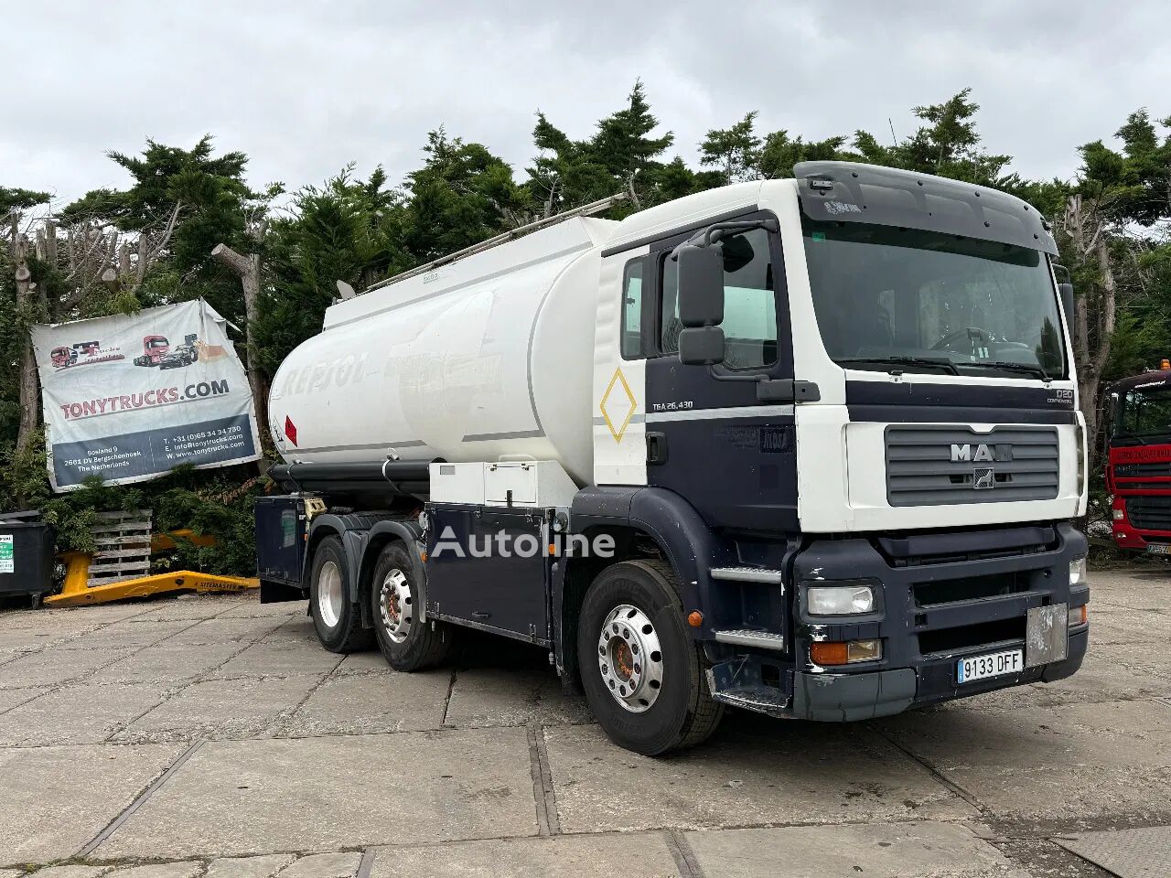 Camion-citerne MAN TGA 26.430 6X2 Fuel Tank 21.000L 3 Comp + 2 Pump D20 Engine à vendre | Autoline LU Camion-citerne MAN TGA 26.430 6X2 Fuel Tank 21.000L 3 Comp + 2 Pump D20 Engine - Autoline