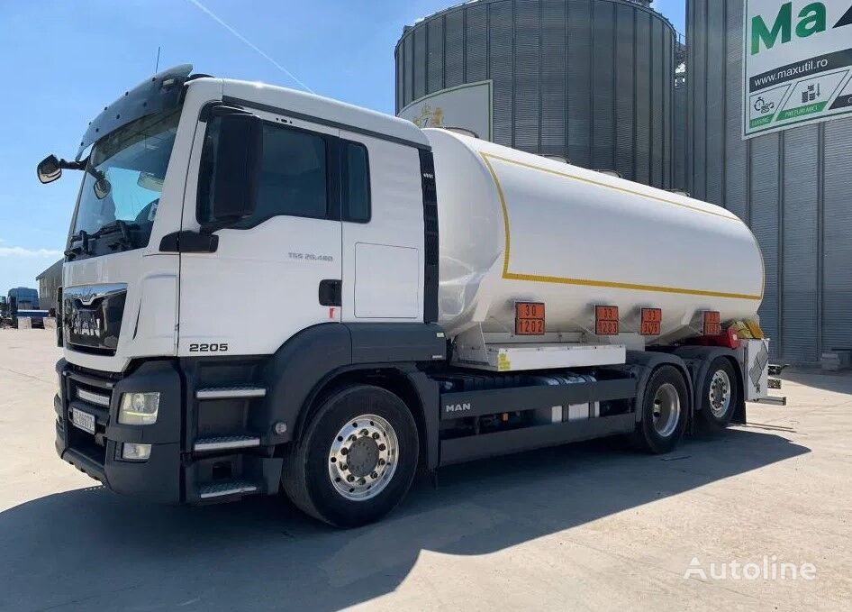 camion-citerne MAN TGS 26.480