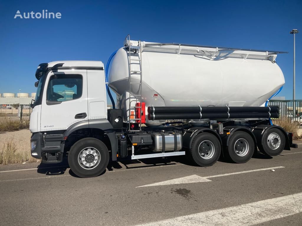 camion autocisterna Mercedes-Benz ARDOR nou