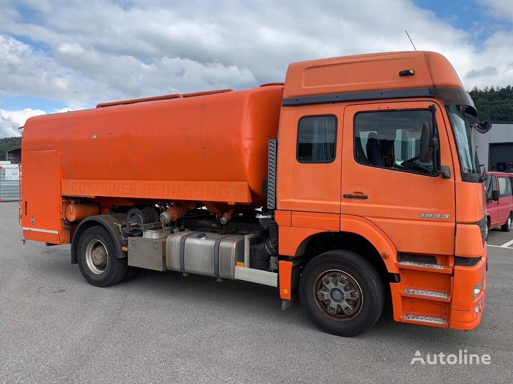 شاحنة الصهريج Mercedes-Benz Atego 1833