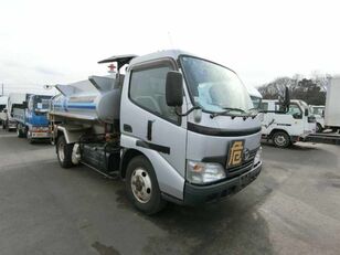 camion-citerne Toyota DYNA