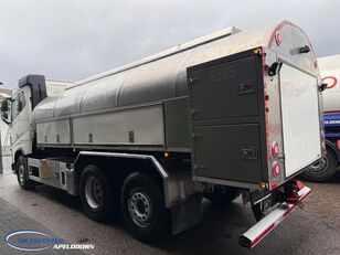 بيع شاحنة الصهريج Volvo FH 750 6x2, Retarder, 15000 Liter stainless steel tank - صورة 4 | Autoline AE شاحنة الصهريج Volvo FH 750 6x2, Retarder, 15000 Liter stainless steel tank | صورة 4 - Autoline