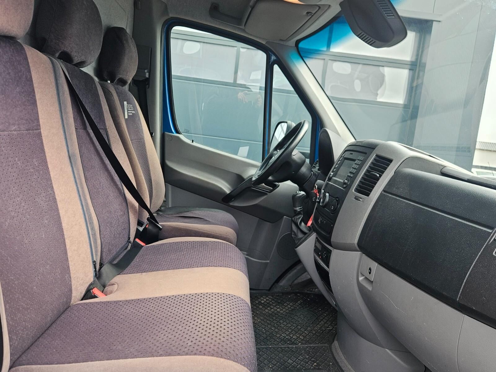 Mercedes-Benz Sprinter 519 CDI camion platformă acoperit cu prelată