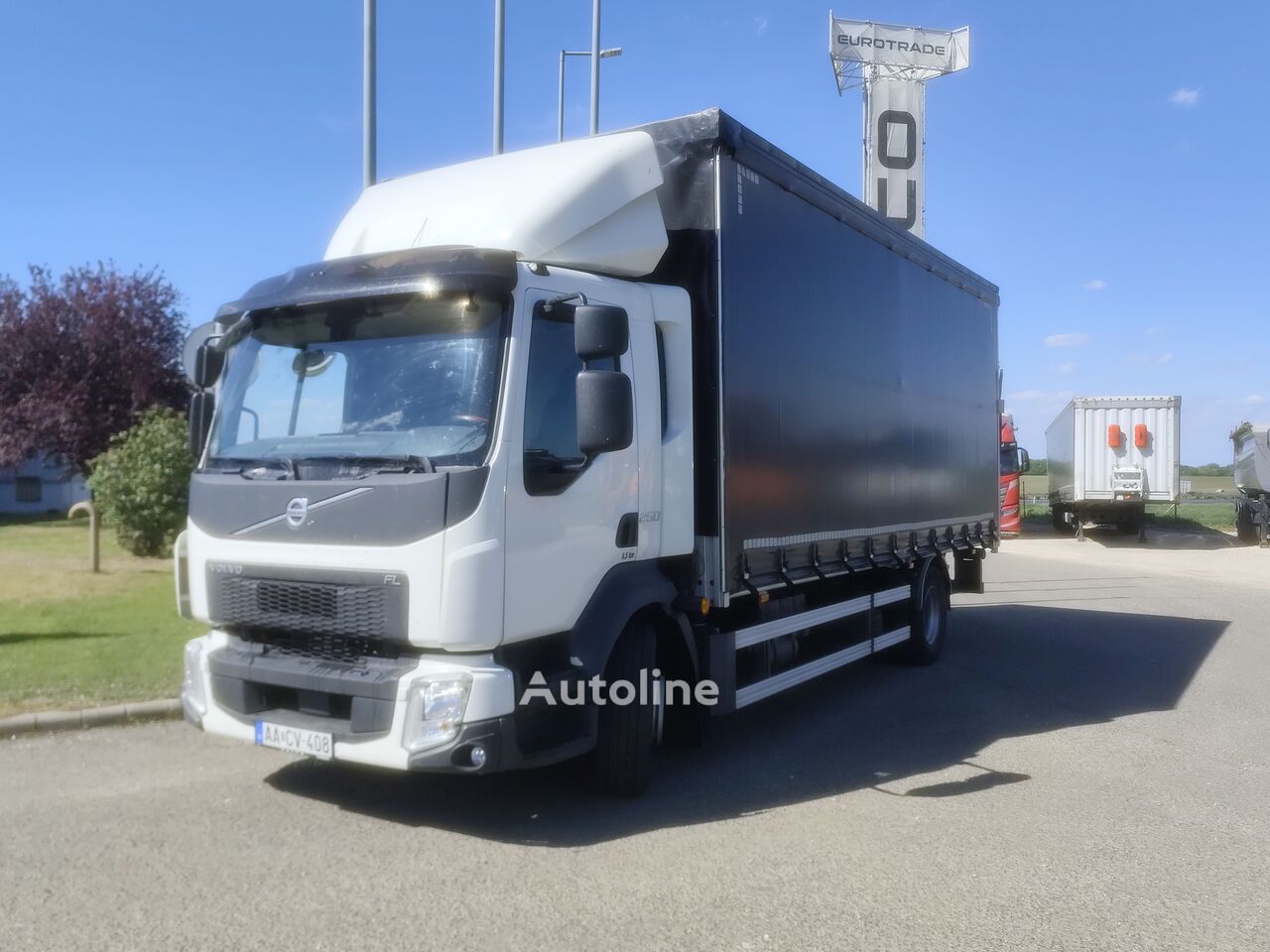 Camion bâché Volvo FL 250 - Autoline