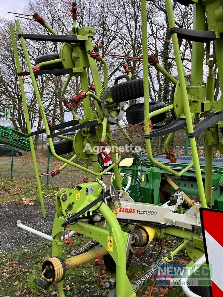 Claas Volto 900 tedder