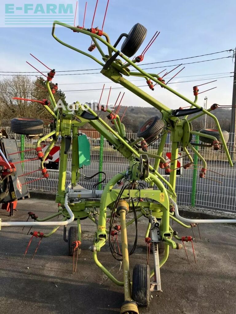 Claas faneuse volto 800 - Agroline