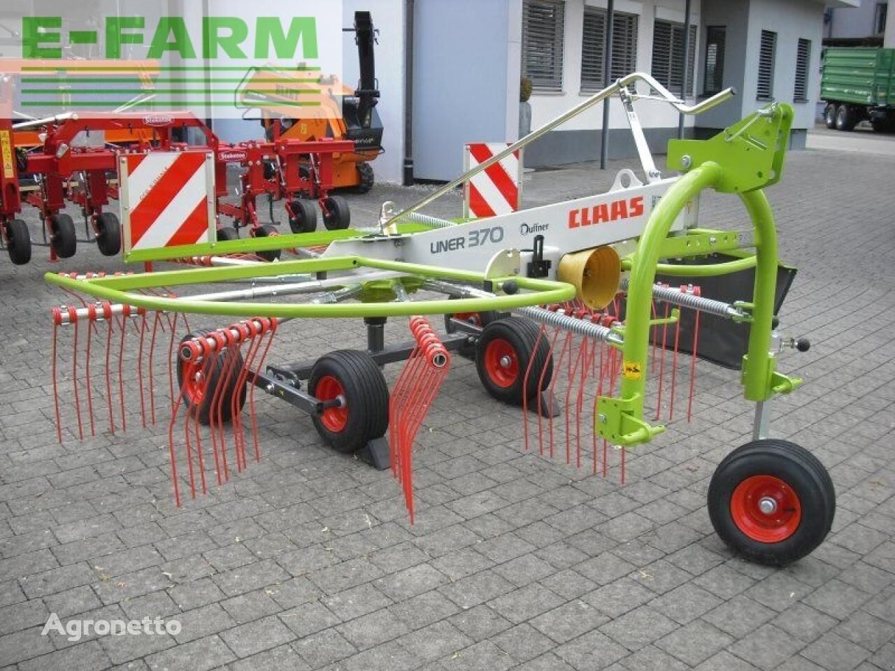 faneuse Claas liner 370