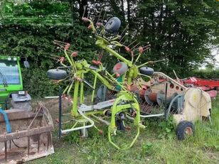 faneuse Claas volto800