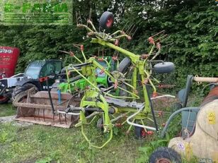 Claas volto800 tedder