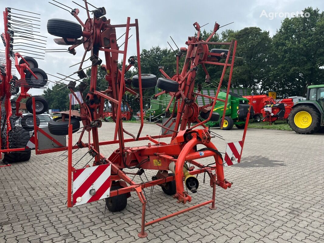 Kuhn 8501 tedder