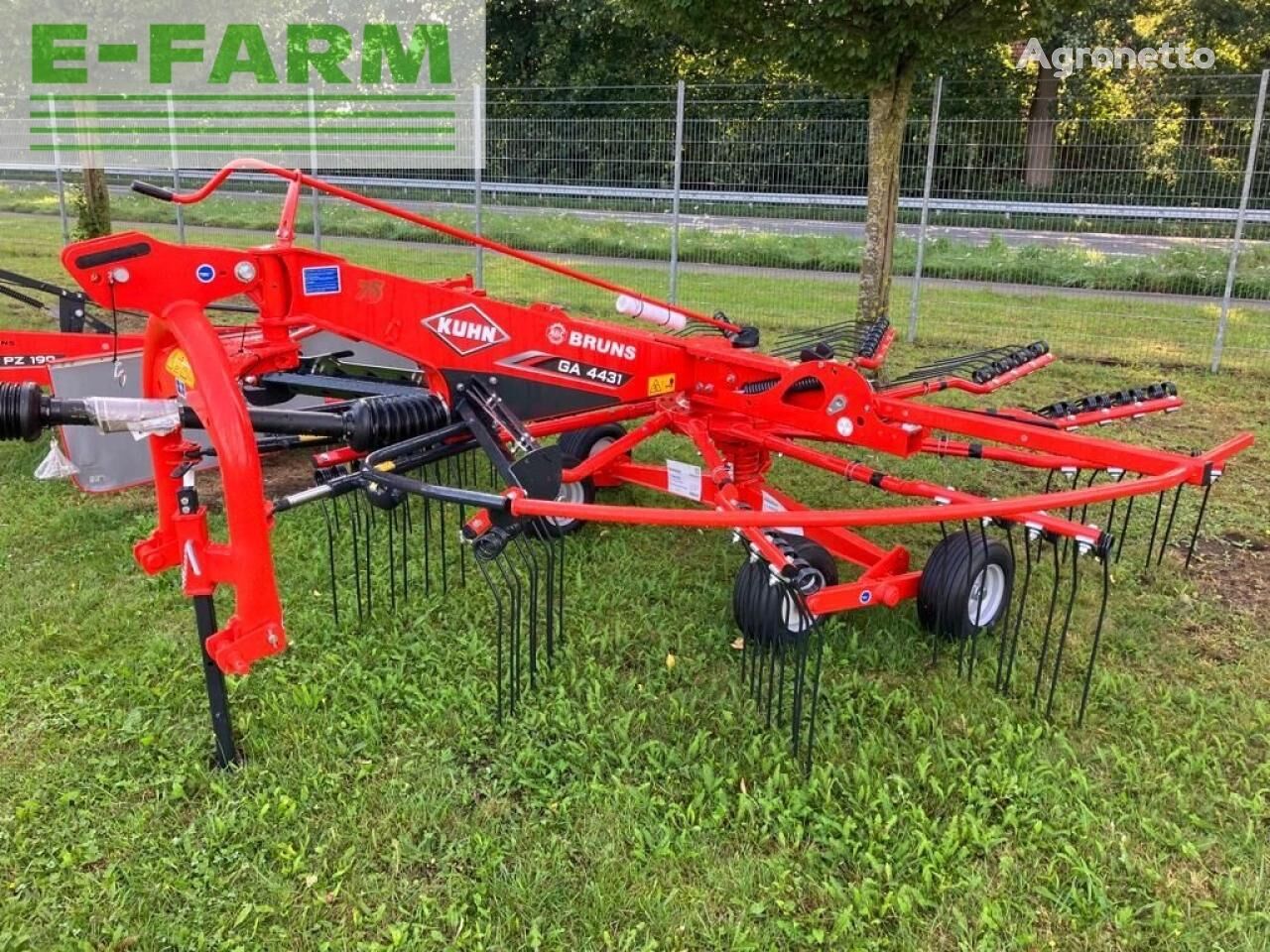 Kuhn ga 4431 tedder