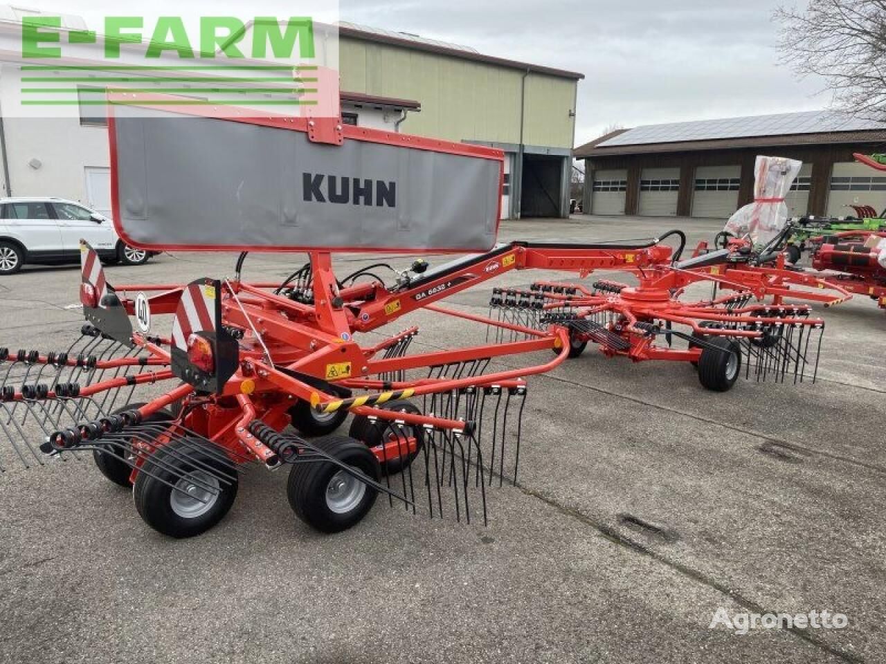 Kuhn ga 6632 + szénaforgató