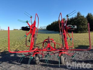 Kverneland 8452 prevrtač sena