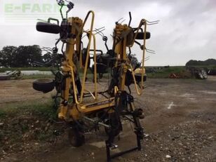 New Holland 3m tedder