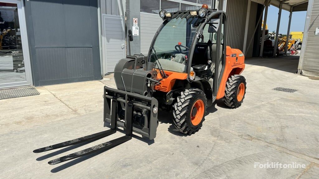 Ausa T204H telehandler