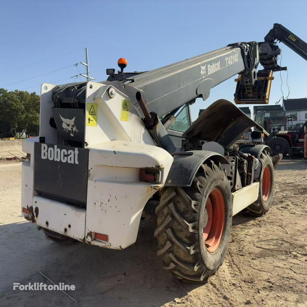 Bobcat T40140 cargadora telescópica