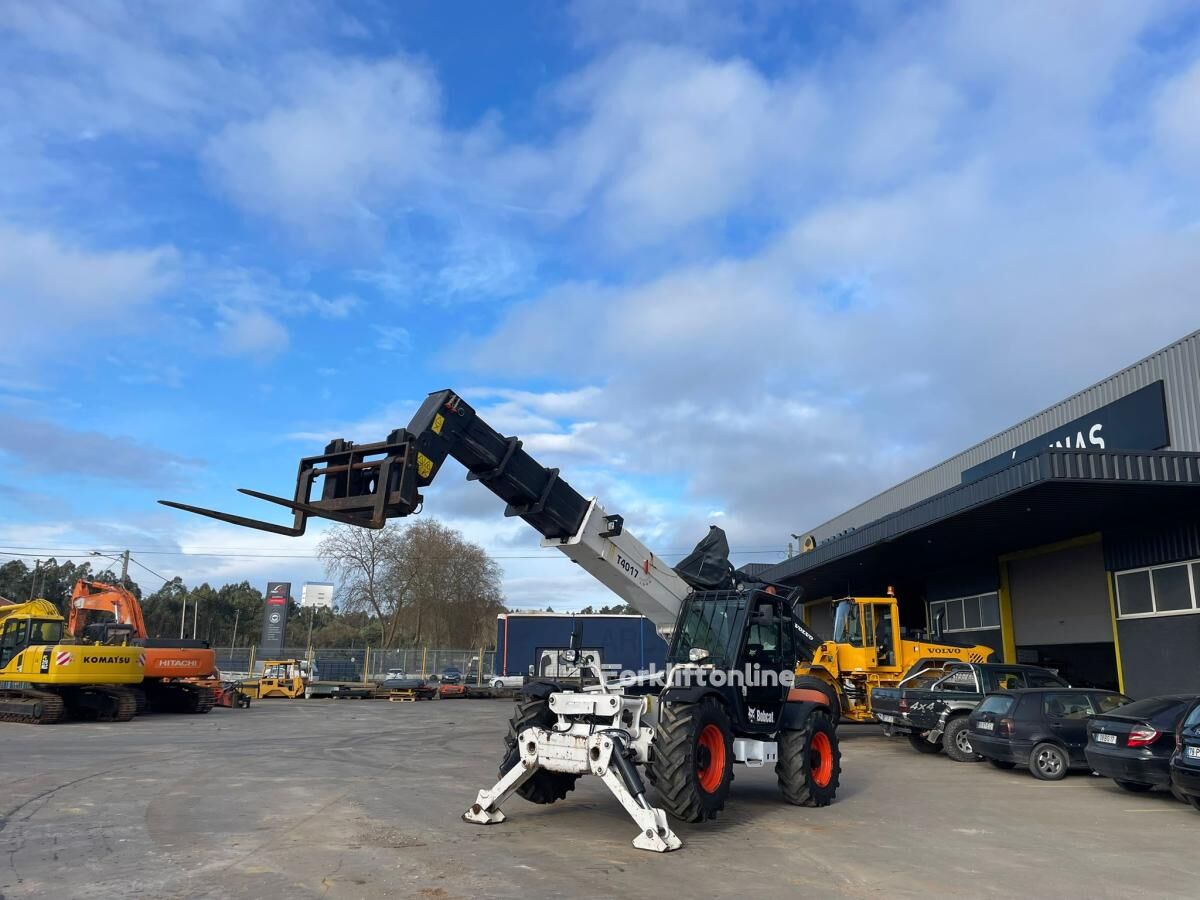 Bobcat T40170 telehandler