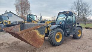 Caterpillar TH408D telehandler