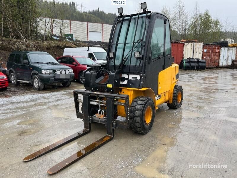 JCB 35D  telehandler