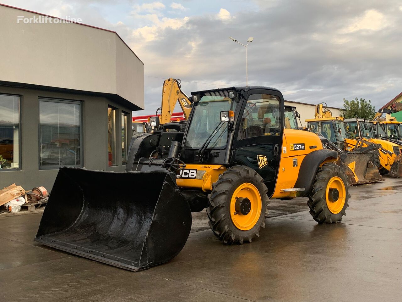 JCB 527-55 telehandler