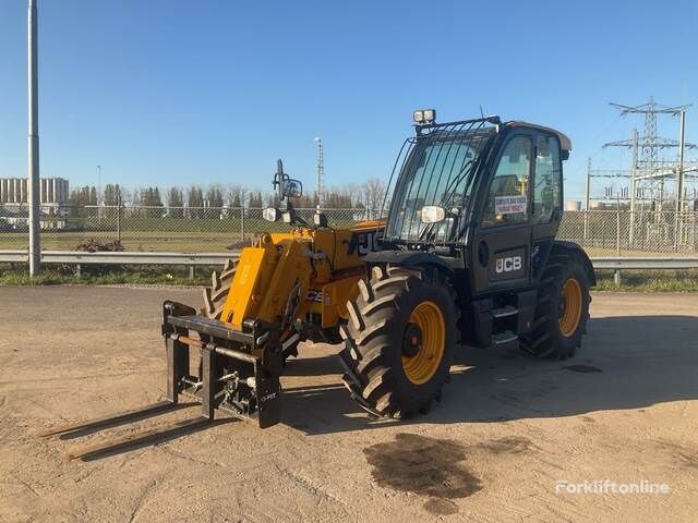 JCB 532-70 telehandler