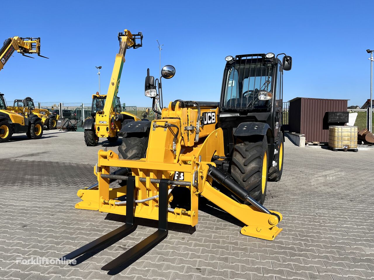 رافعة تلسكوبية JCB  535-125