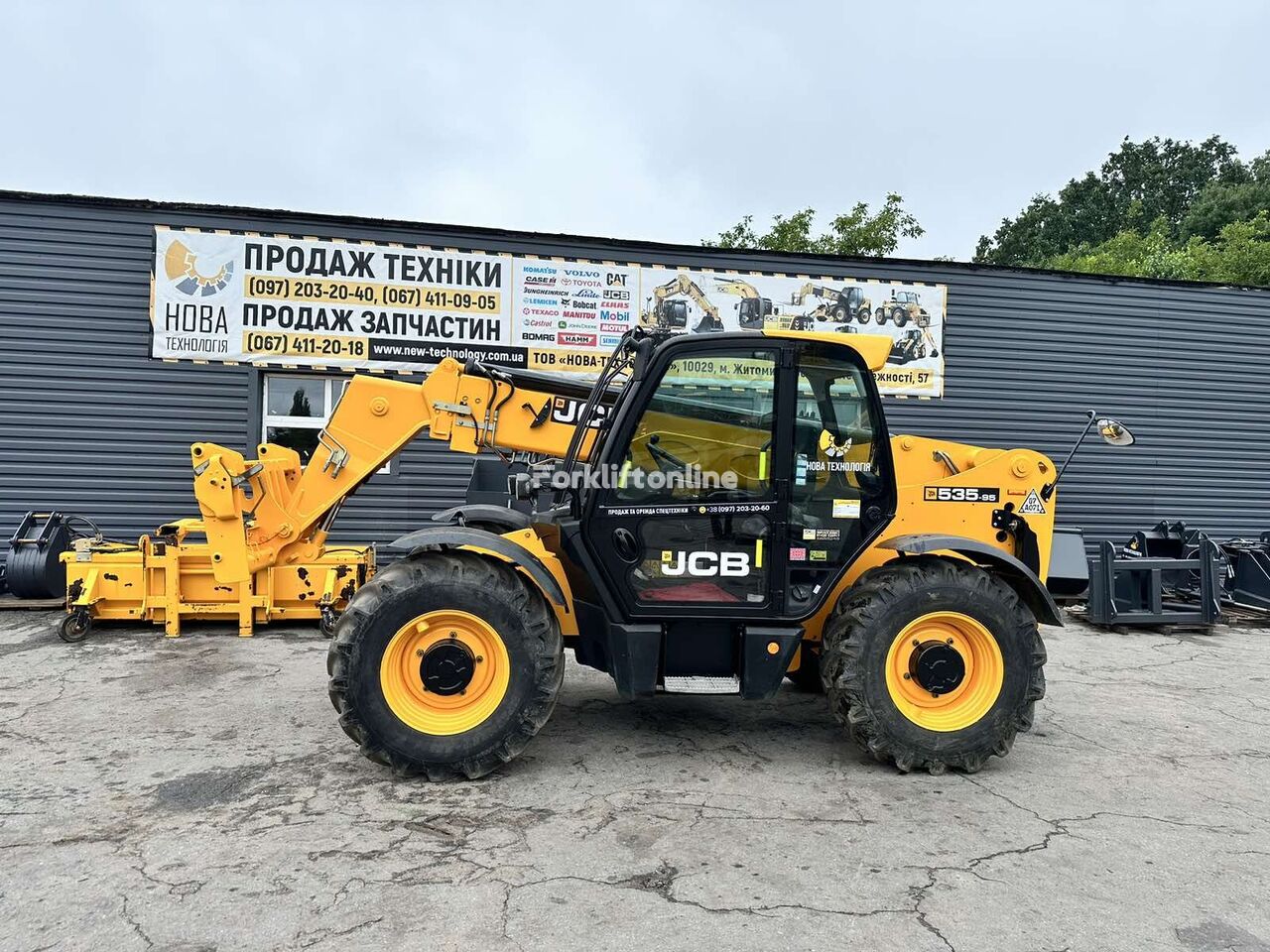 JCB  535-95 telehandler