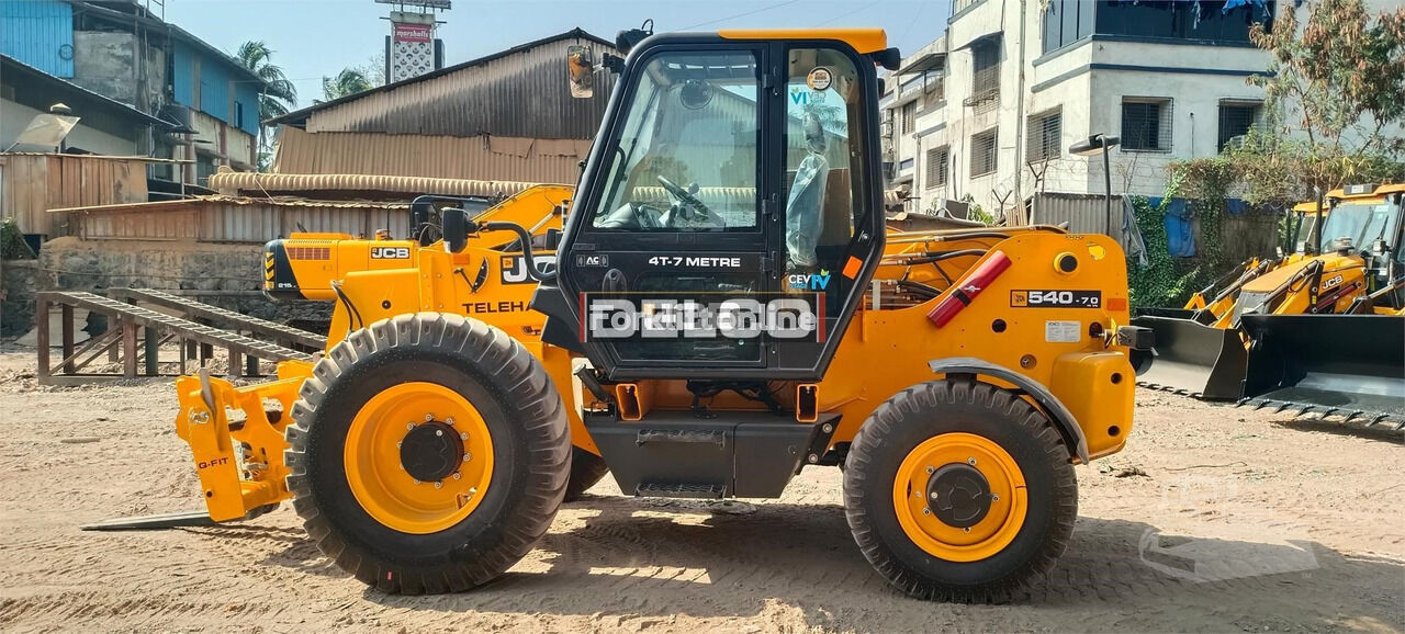 nový teleskopický nakladač JCB 540-70