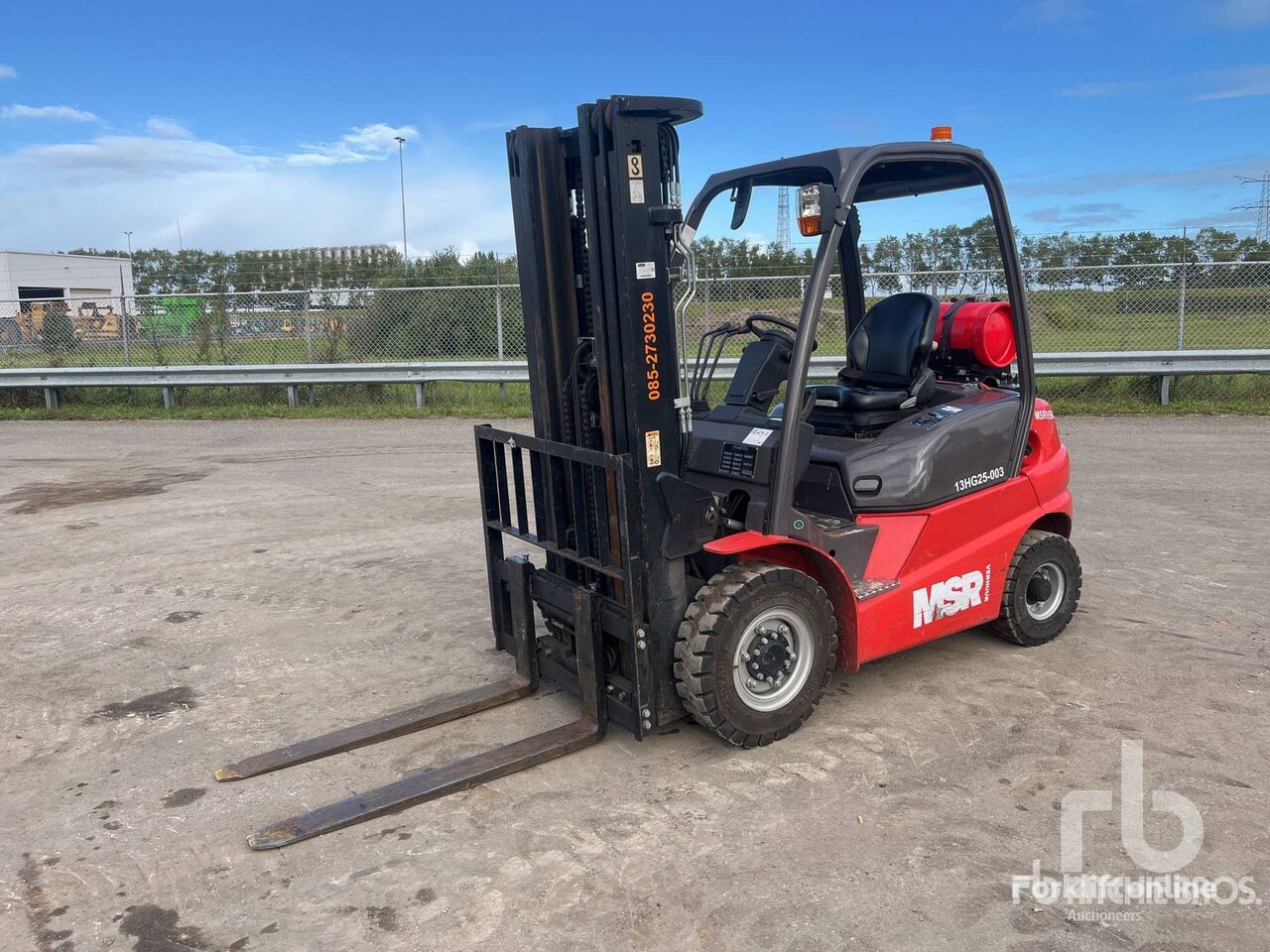 Manitou MI25G teleskopik yükleyici