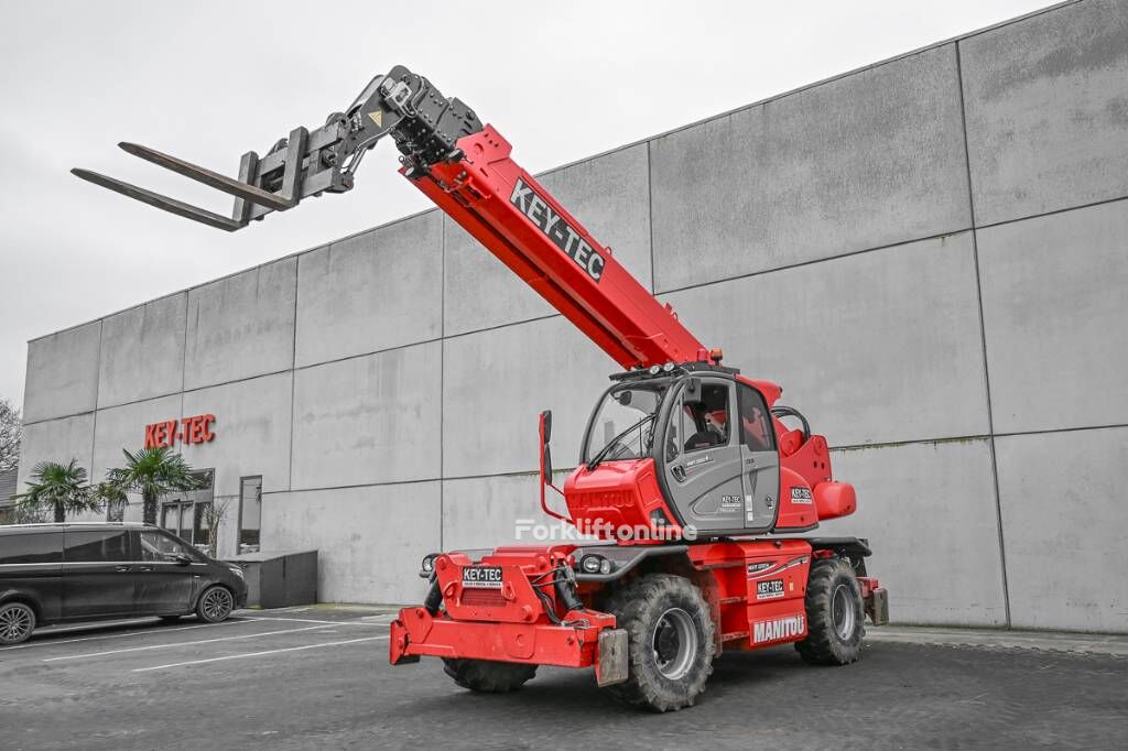 Manitou MRT 2550 telehandler