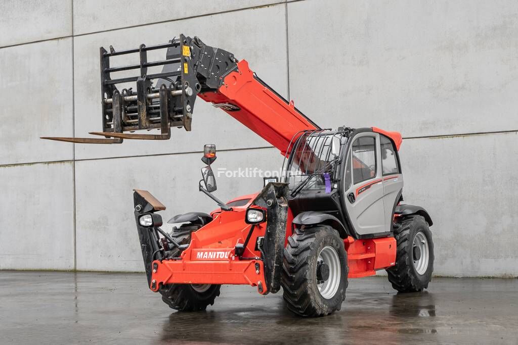 Manitou MT 1840 telehandler