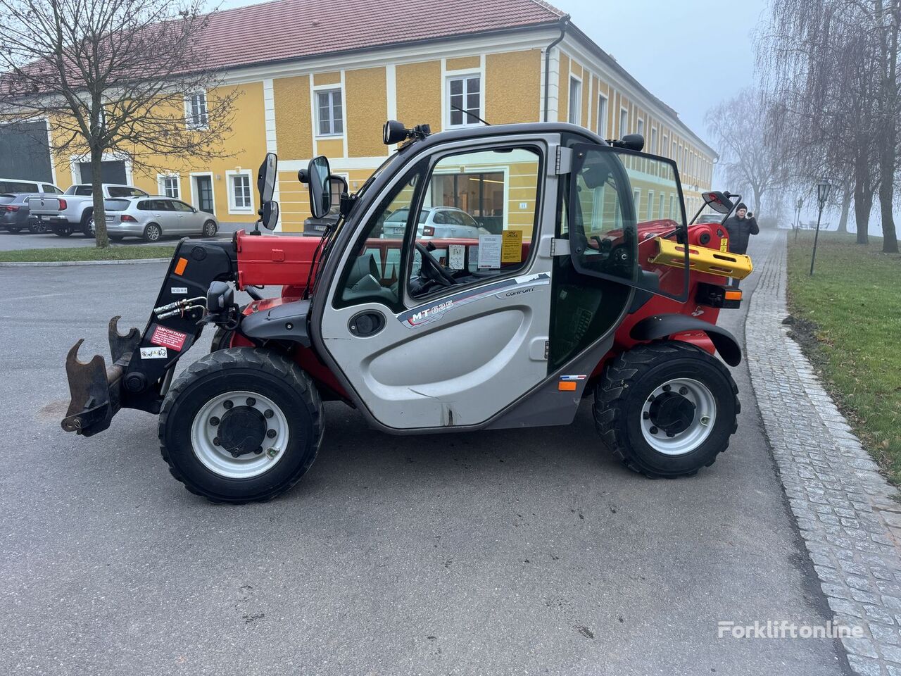 телескопический погрузчик Manitou MT 625 H COMFORT