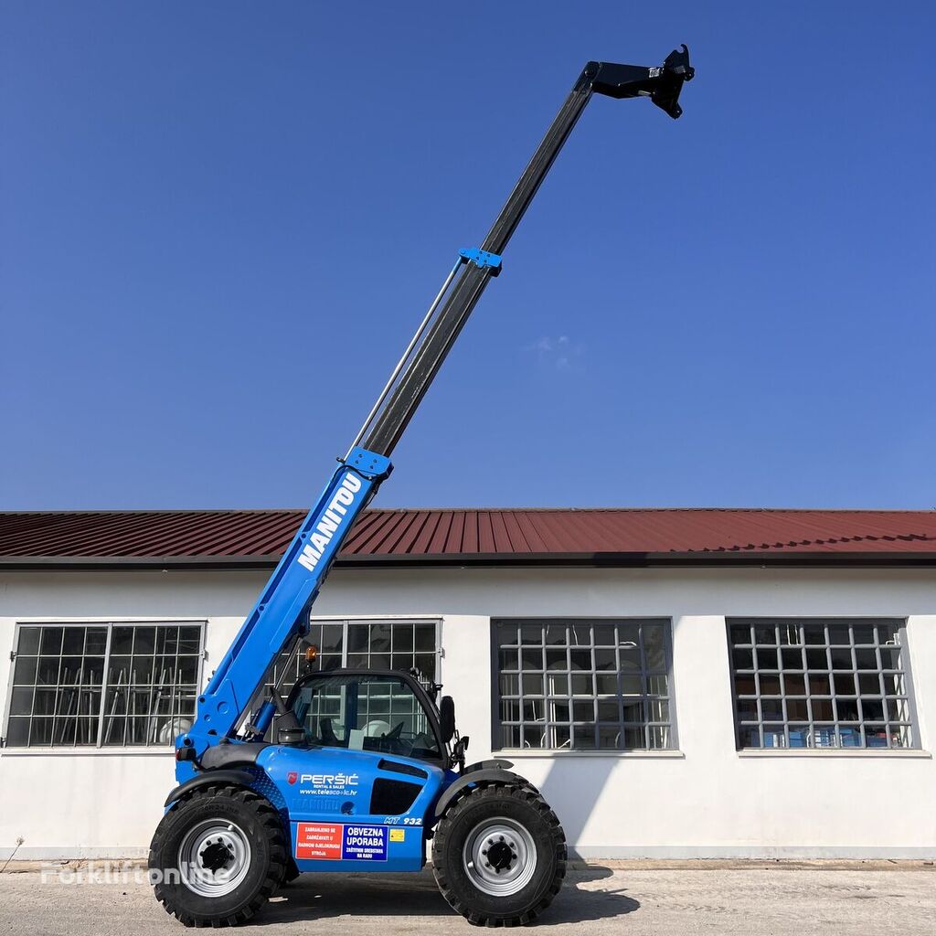 телескопичен товарач Manitou MT 932 Telescopic.hr