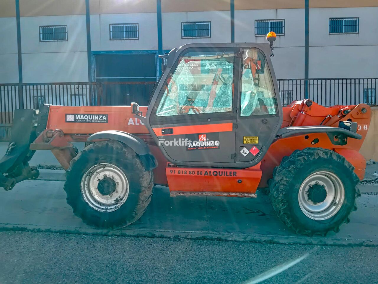 Manitou MT1435SL cargadora telescópica