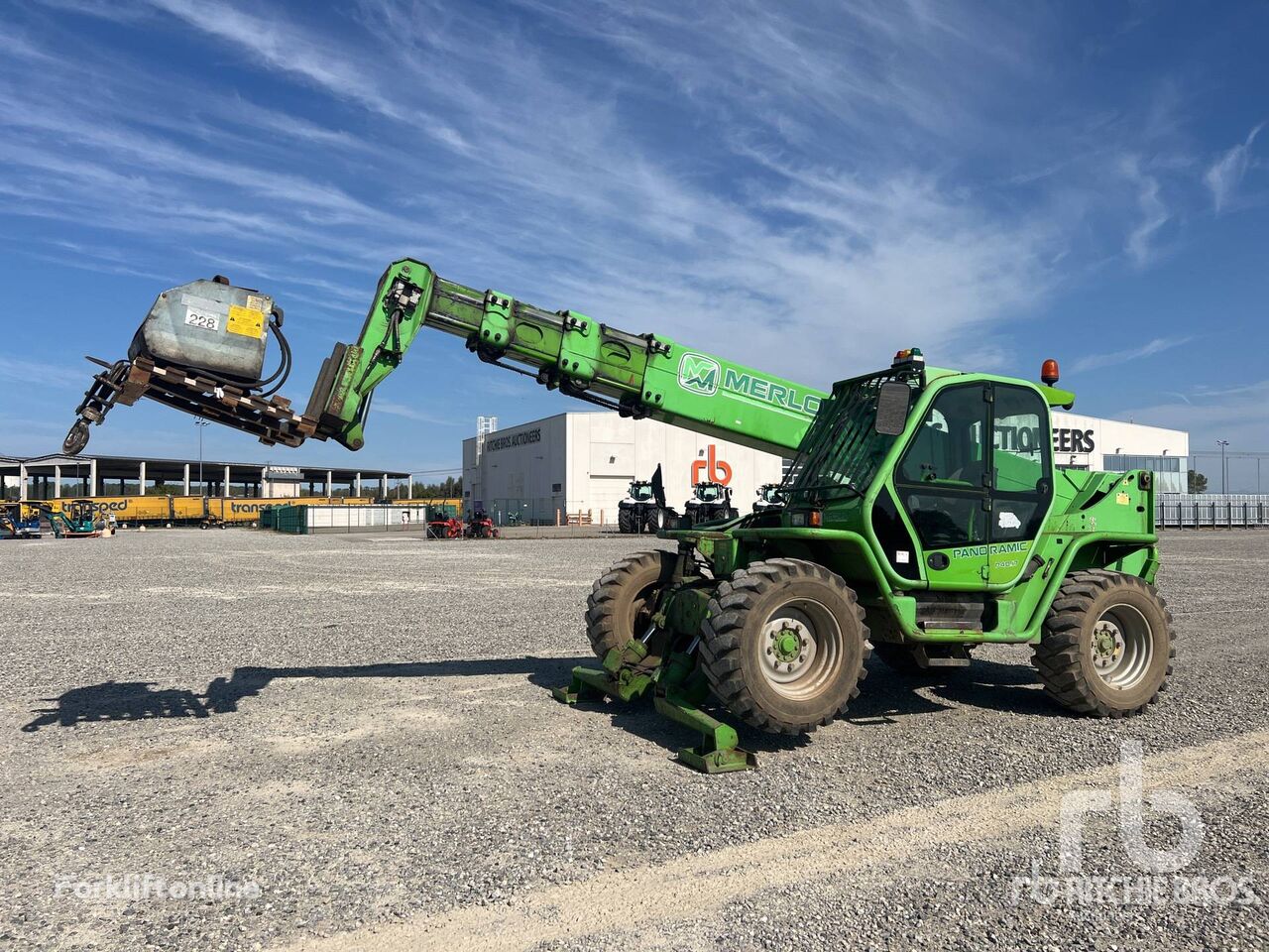 Merlo P40.17 telehandler