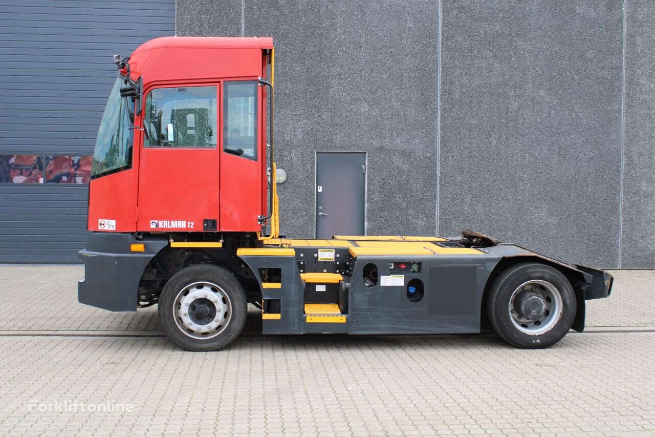 tracteur portuaire Kalmar T2I