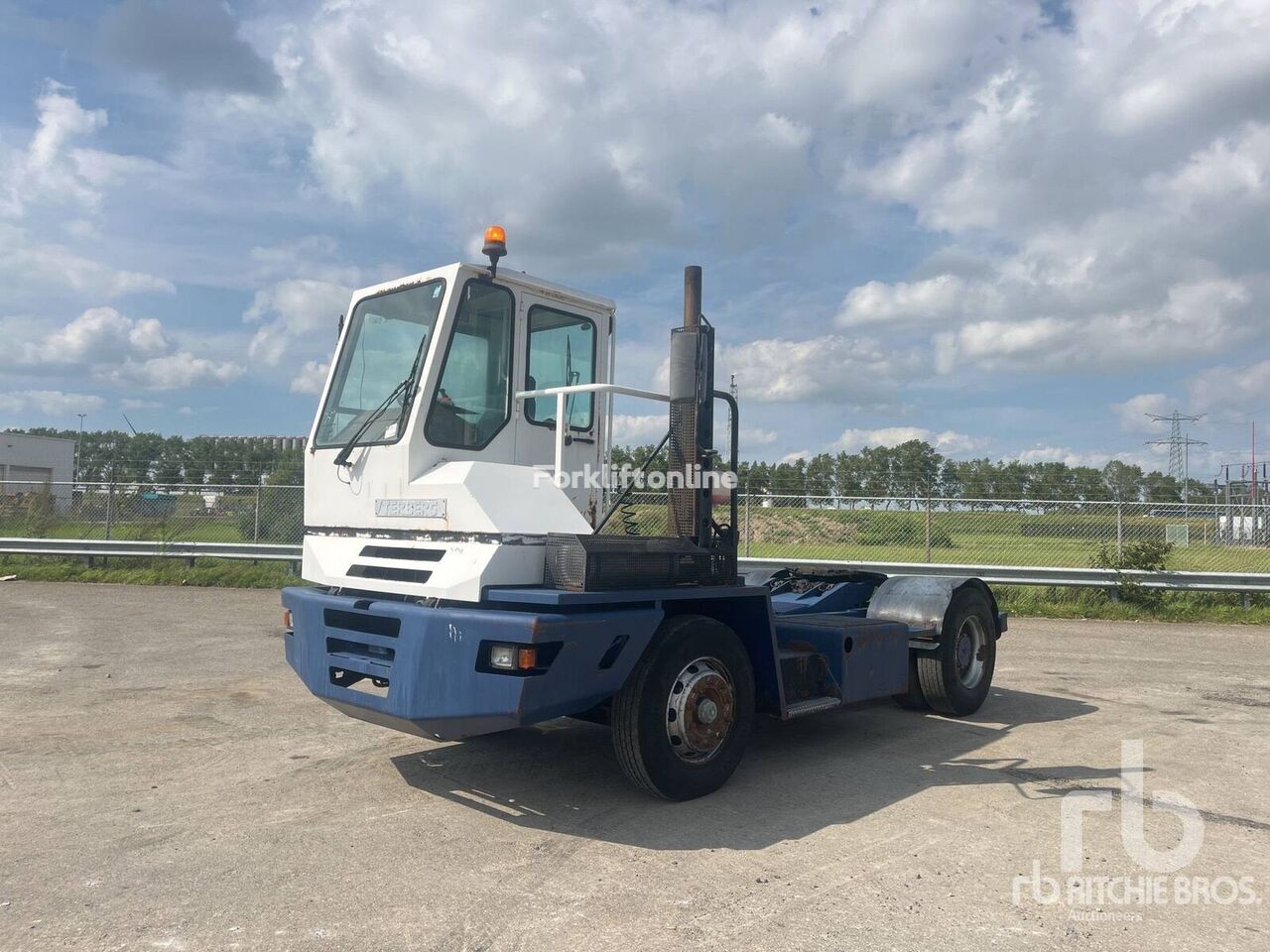 tracteur portuaire Terberg YT180 4x2 (Inoperable)