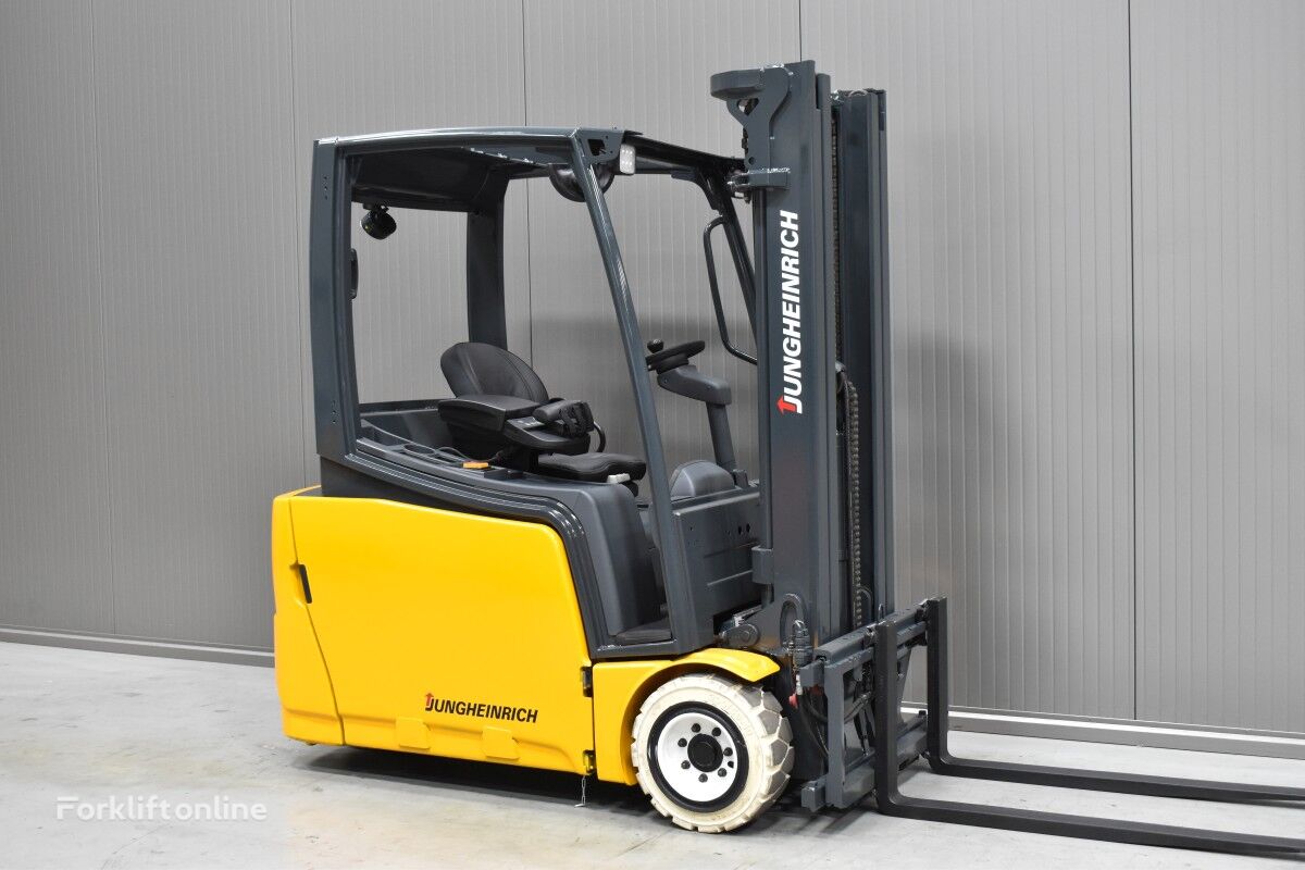 Caterpillar 2ET3500 three-wheel forklift