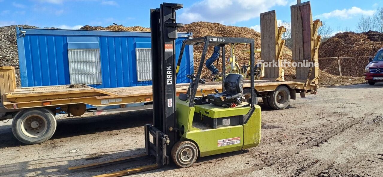 Clark CTM 16 S three-wheel forklift