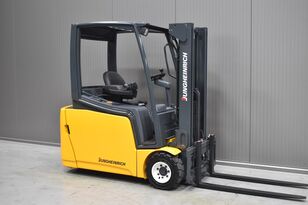 Jungheinrich EFG 220 three-wheel forklift