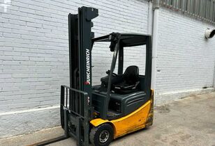 Jungheinrich EFG215 three-wheel forklift