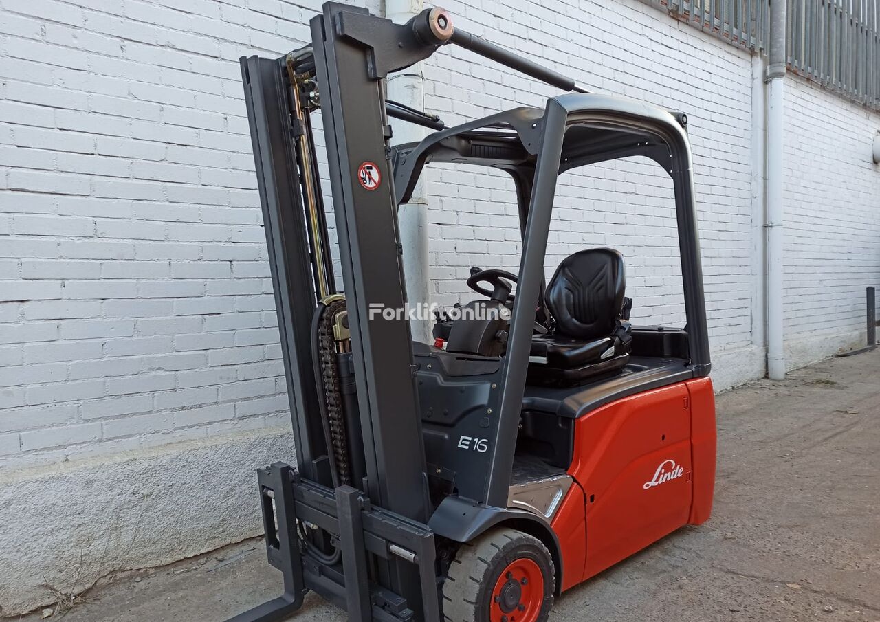 Linde E16 three-wheel forklift