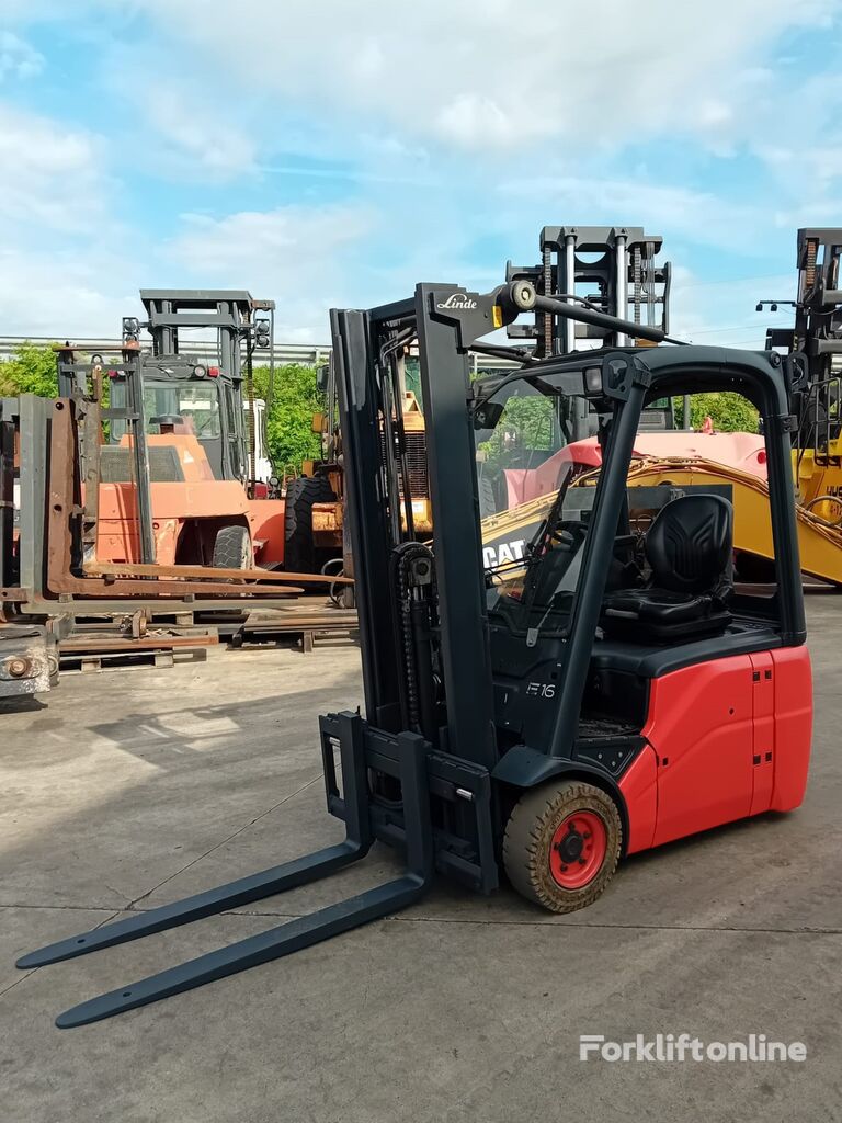 Linde E16C-01 three-wheel forklift