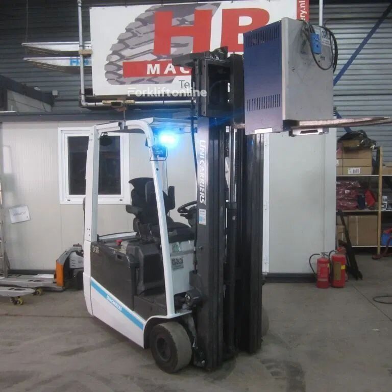 Nissan 16Q, heftruck elek. bj 2014, triplomast, side shift, containerma Dreiradstapler