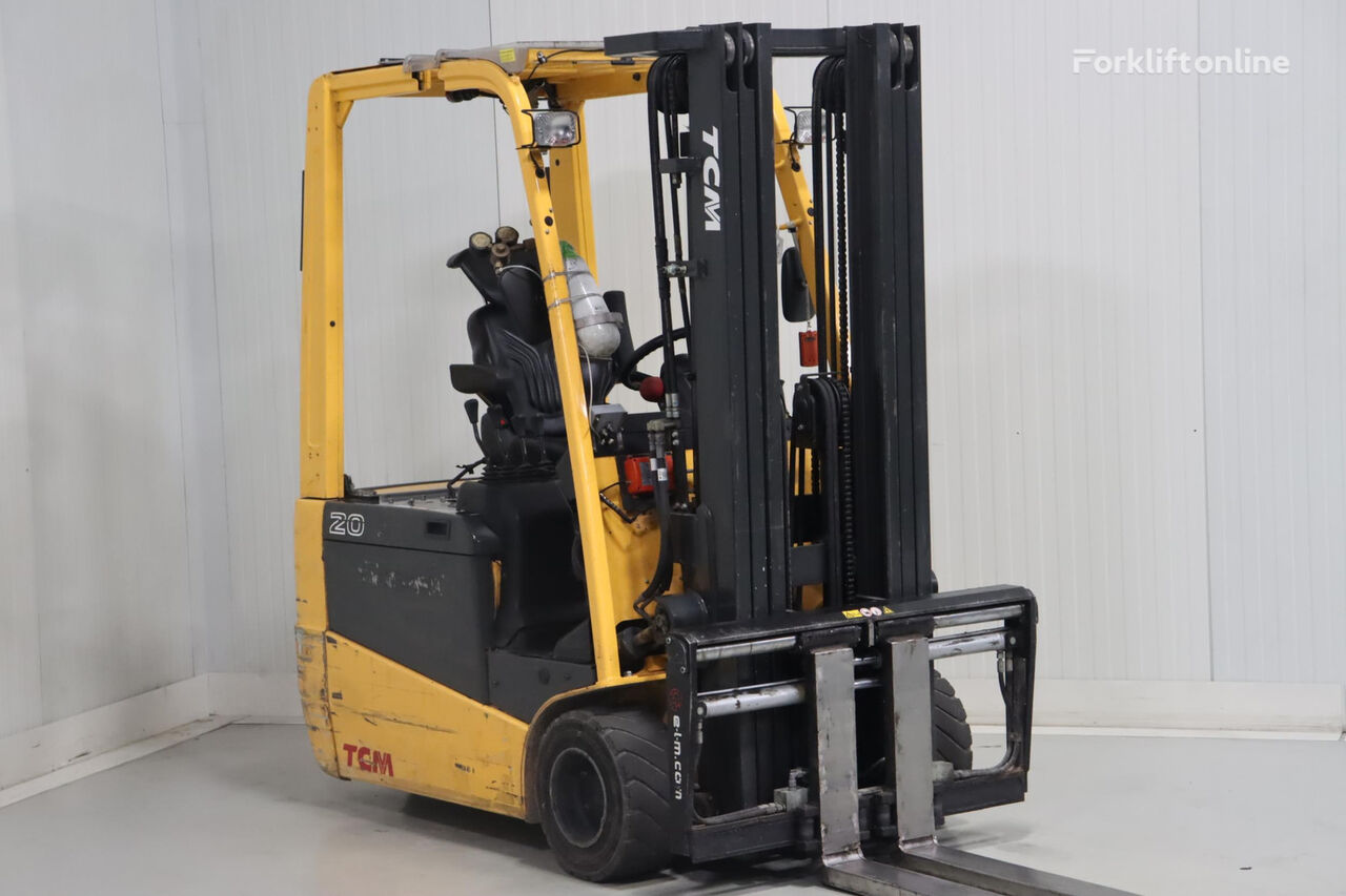 UniCarriers AG1N1L20H three-wheel forklift