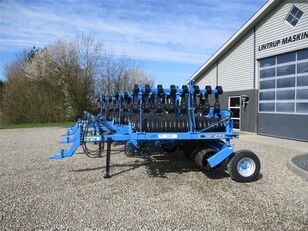 каток зубчато-кольчатый Namyslo Tiger 620 med hydraulisk lammelplanke / plannerplanke