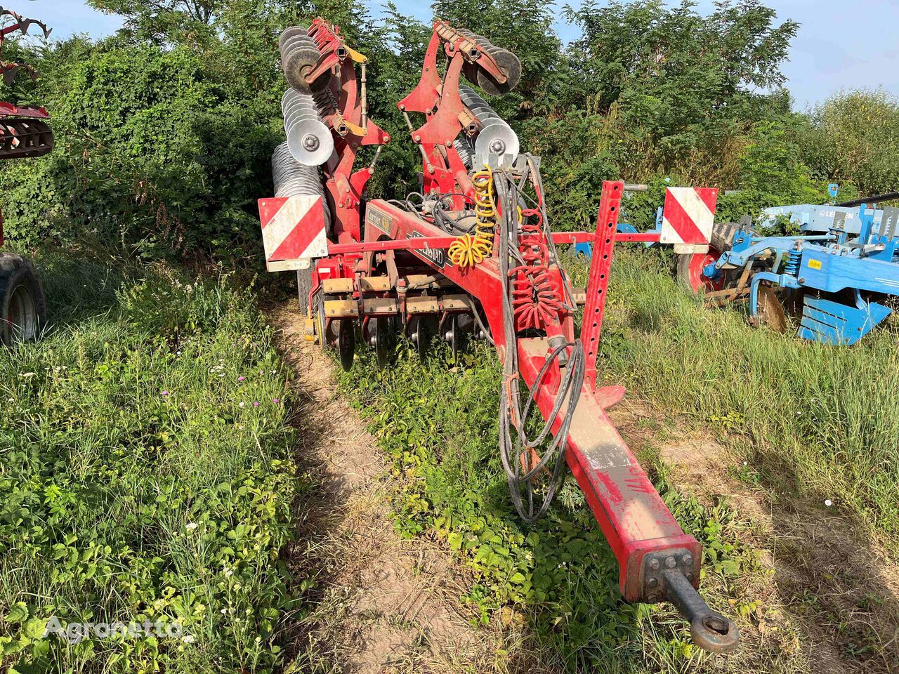 Väderstad Carrier CR 650 disk harrow